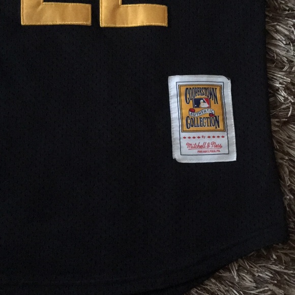 Authentic McCutchen Pittsburgh Pirates Jersey - Picture 3 of 5